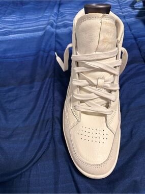 Reebok Men’s High-Top Sneakers in Off-White